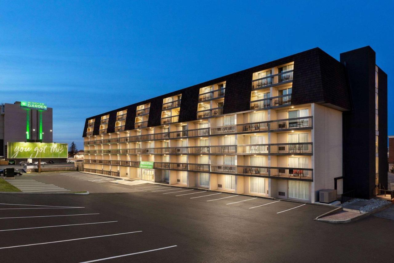 Wyndham Garden Niagara Falls Fallsview Bagian luar foto