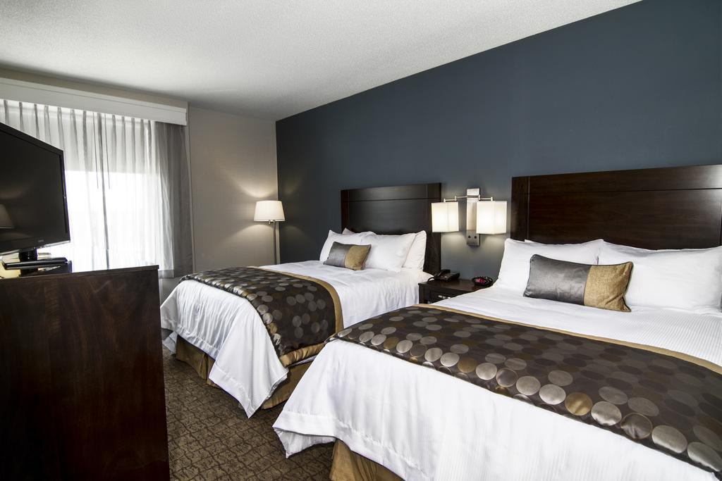Wyndham Garden Niagara Falls Fallsview Bagian luar foto