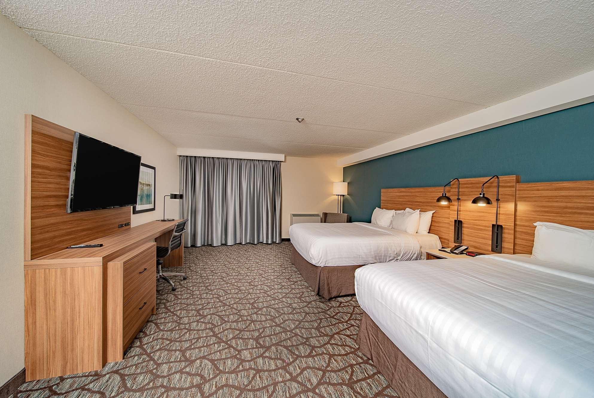 Wyndham Garden Niagara Falls Fallsview Bagian luar foto
