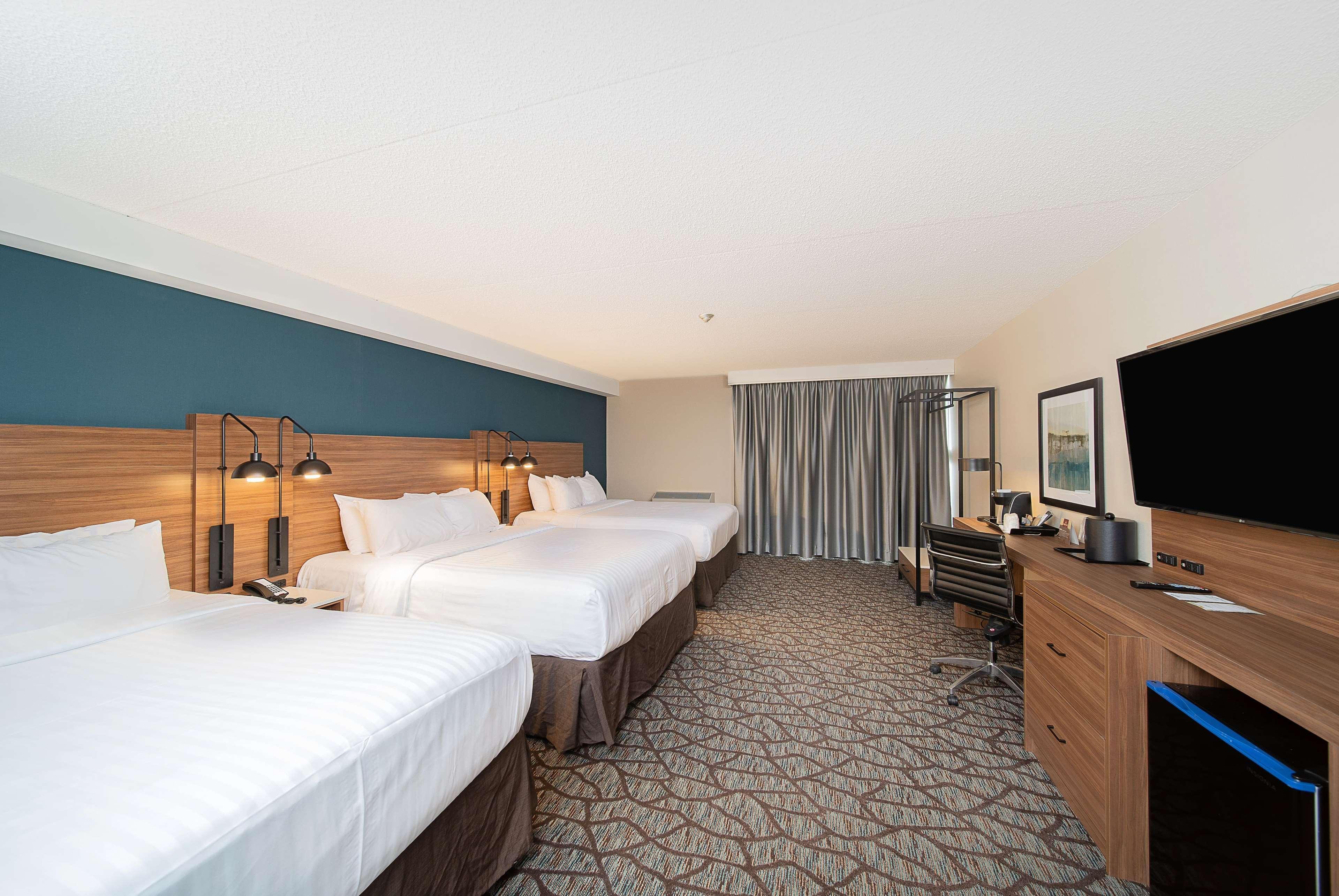Wyndham Garden Niagara Falls Fallsview Bagian luar foto
