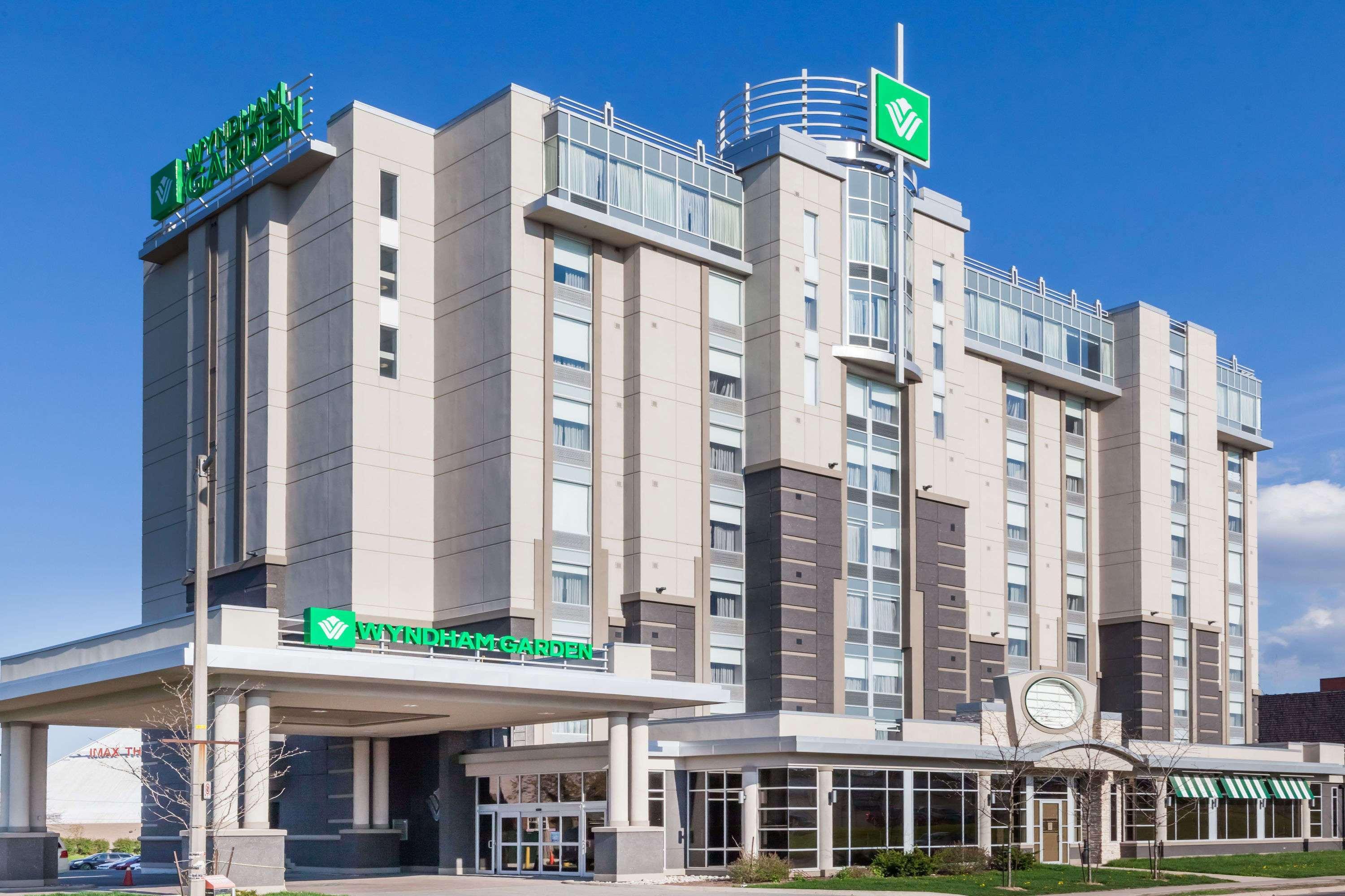 Wyndham Garden Niagara Falls Fallsview Bagian luar foto