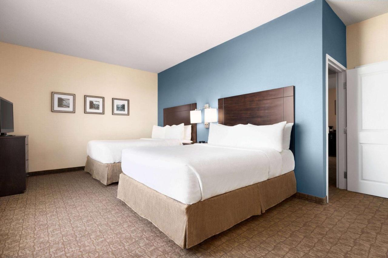 Wyndham Garden Niagara Falls Fallsview Bagian luar foto