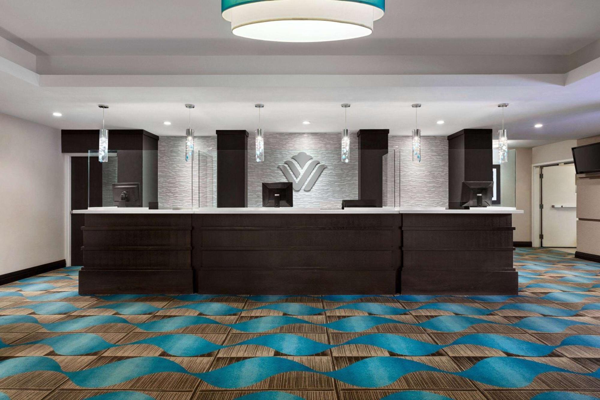 Wyndham Garden Niagara Falls Fallsview Bagian luar foto